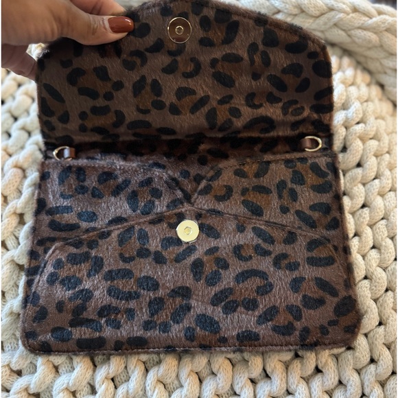 Notiq Lightly Used| Tablet Case | Trio Clutch Set | - Picture 5 of 12